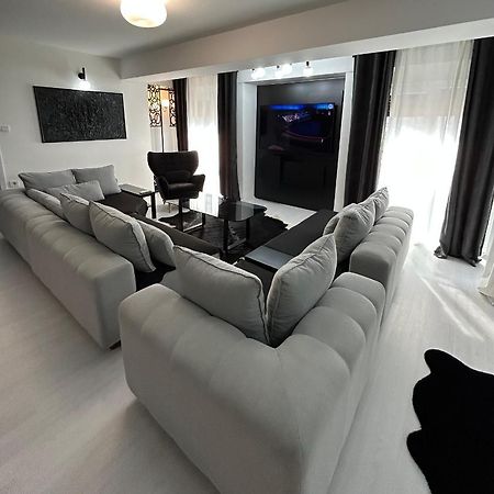 Sandev Apartments Black&White Štip Exteriér fotografie