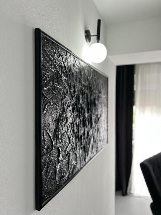 Sandev Apartments Black&White Štip Exteriér fotografie
